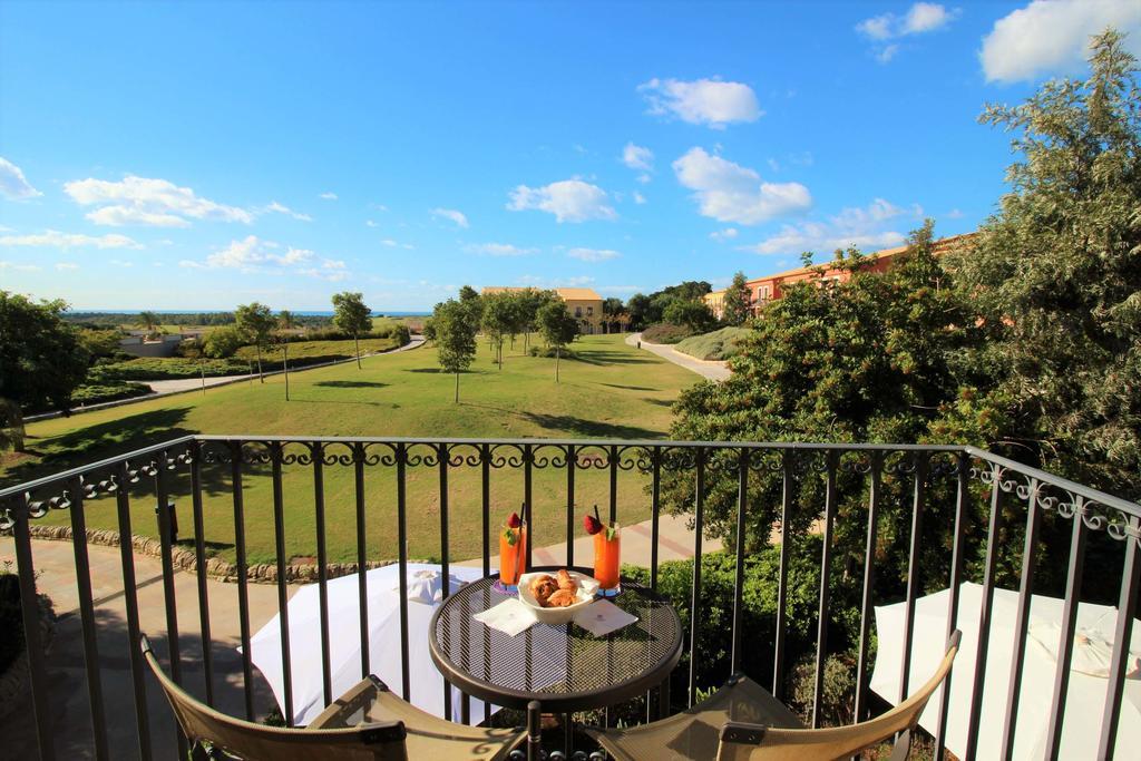 Donnafugata Golf Resort & Spa ラグーザ エクステリア 写真